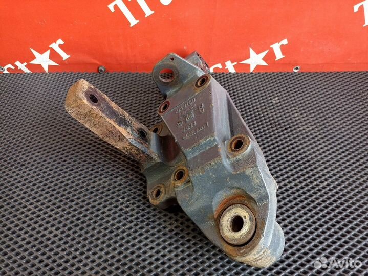 Кронштейн передней рессоры левый Daf XF105