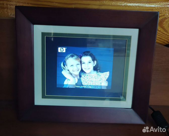 Фоторамка цифровая hp df820