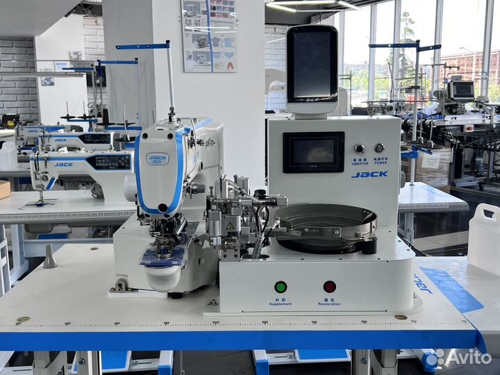 Автоматическая пуговичная машина Jack 1903GR