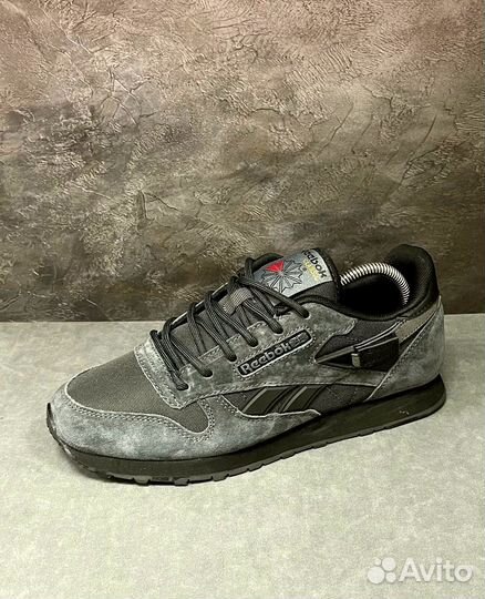 Кроссовки Reebok легкие