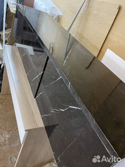 Тумба под тв подвесная