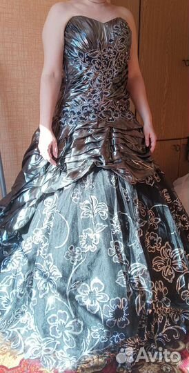 Платье на выпускной пышное женское
