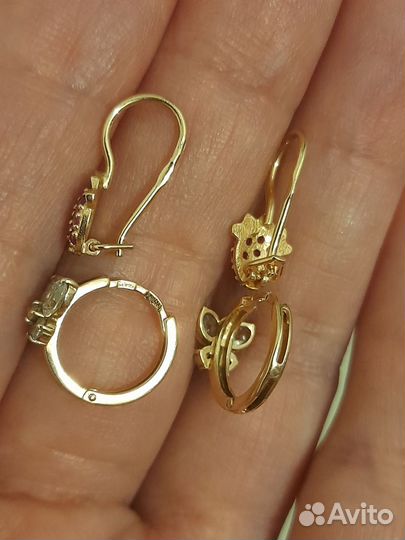Золотые серьги и кольцо