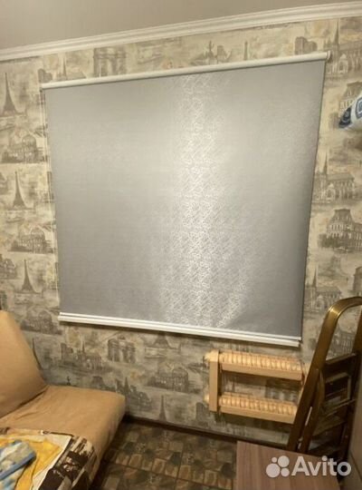 Рулонные шторы зебра в коробе P9893