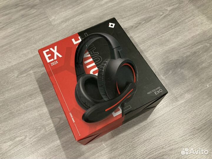 Игровые наушники Red Square Exo