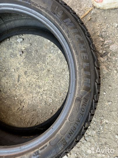 Michelin Pilot Alpin 5 225/45 R18