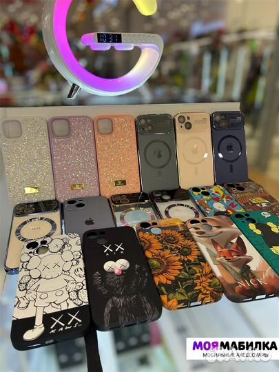 Чехол на iPhone 13