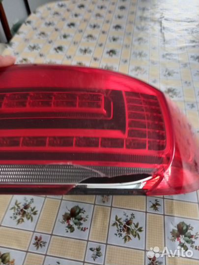 Фара правая задняя на фольксваген тигуан
