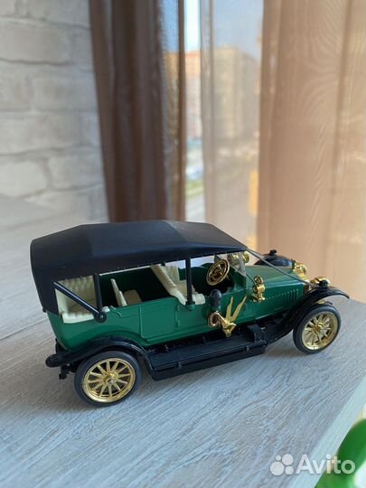 Модель автомобиля Руссобалт С24-40 made in ussr