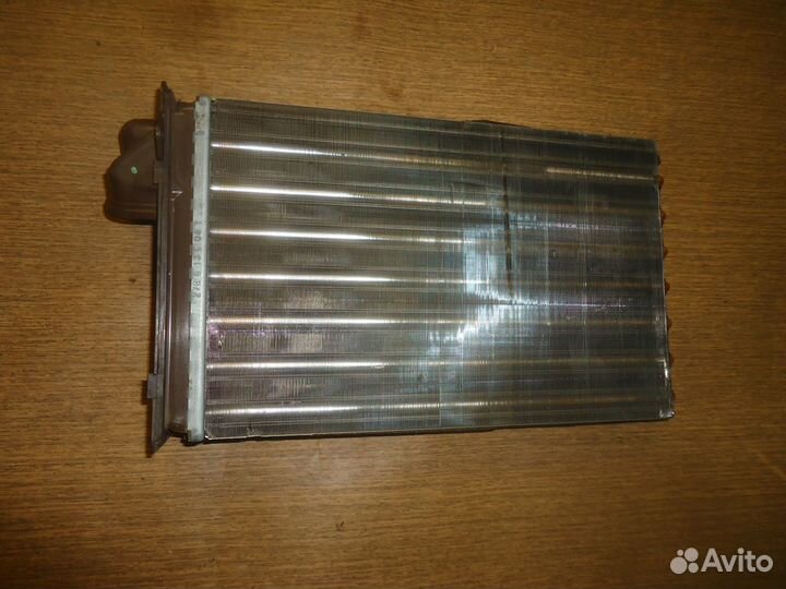 Радиатор отопителя Chrysler Voyager 3