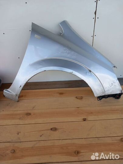 Крыло Опель Зафира