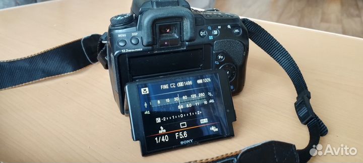 Зеркальный фотоаппарат Sony Alpha dslr-A500