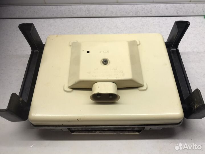 Электровафельница СССР Esta-2