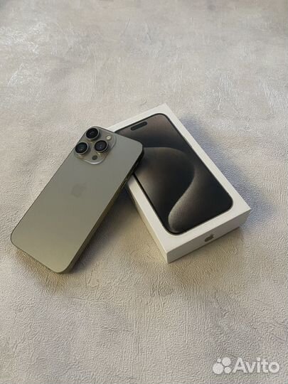 iPhone xr в корпусе 15 pro 256 гб