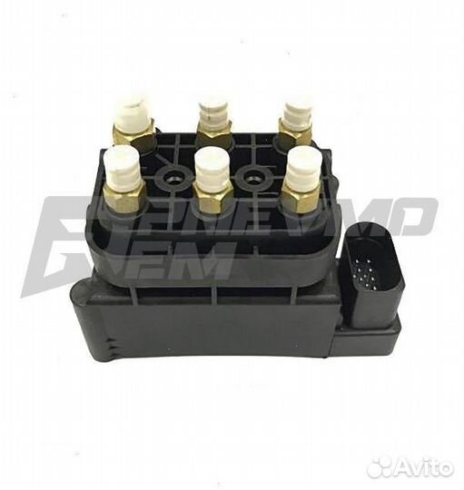 Блок клапанов пневмоподвески для Mercedes-Benz ML