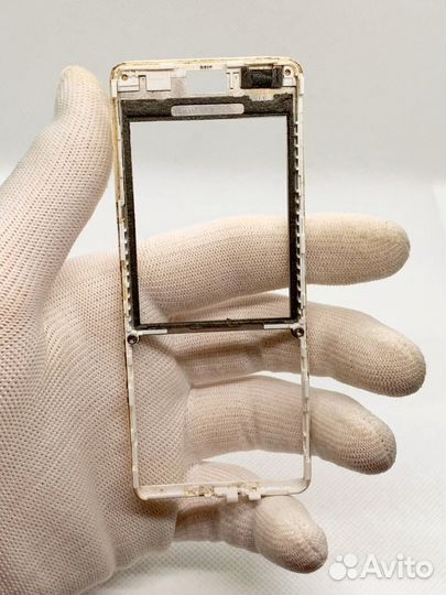 Nokia 515. Передняя панель. Белая. Оригинал