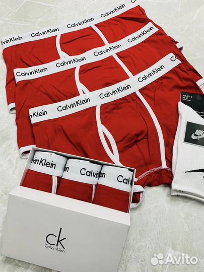 Набор трусов Calvin Klein с подарком