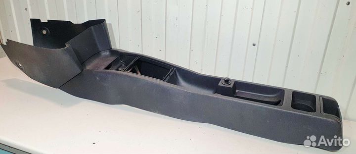 Консоль центральная Skoda Fabia 1