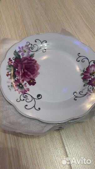 Набор тарелок