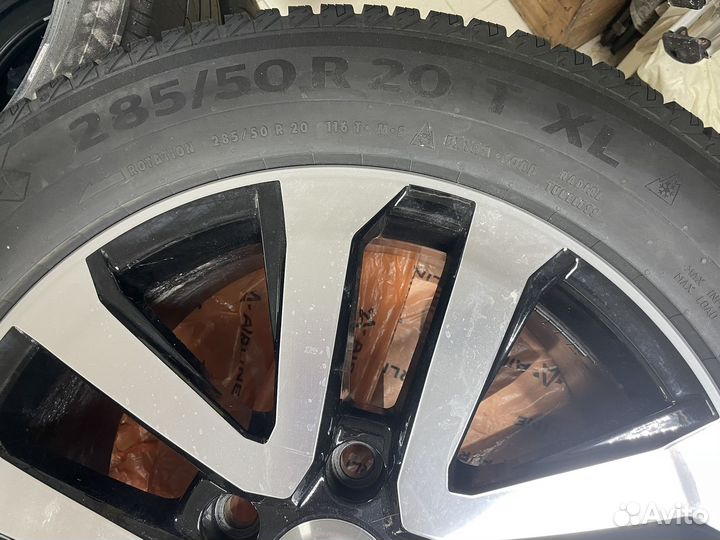 Зимняя резина на дисках 285/50 R20