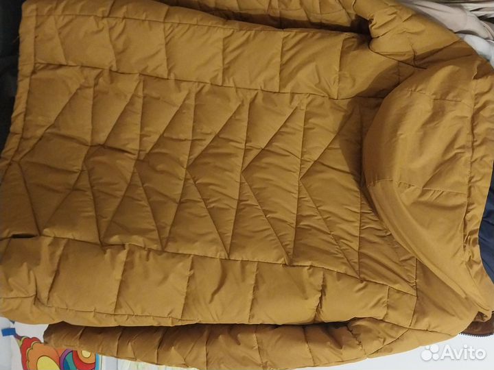 Пуховик женский 42 44