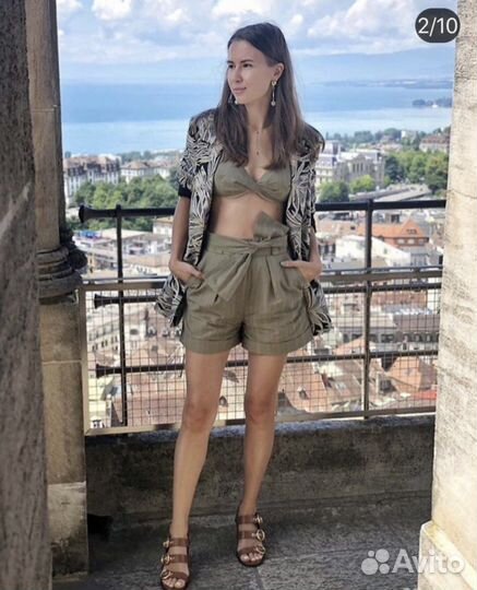 Костюм I Am Studio топ и шорты