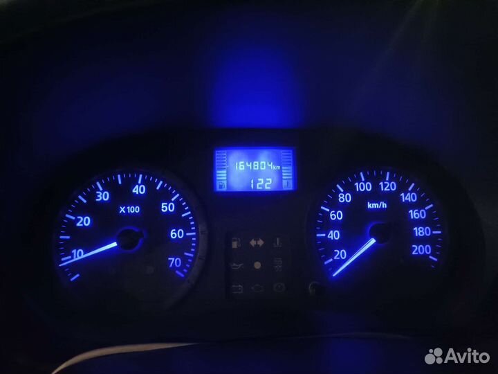 Приборка логан