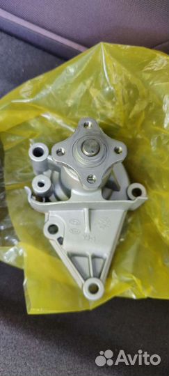 Помпа на Hyundai getz оригинал