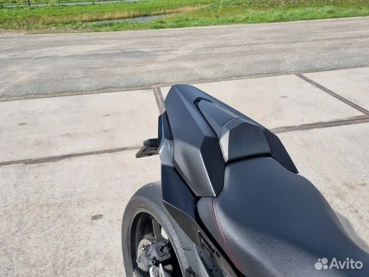 Honda CBR 650R 2021 года