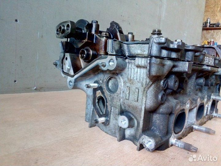 Головка блока цилиндров правая Infiniti Fx S51 3.7