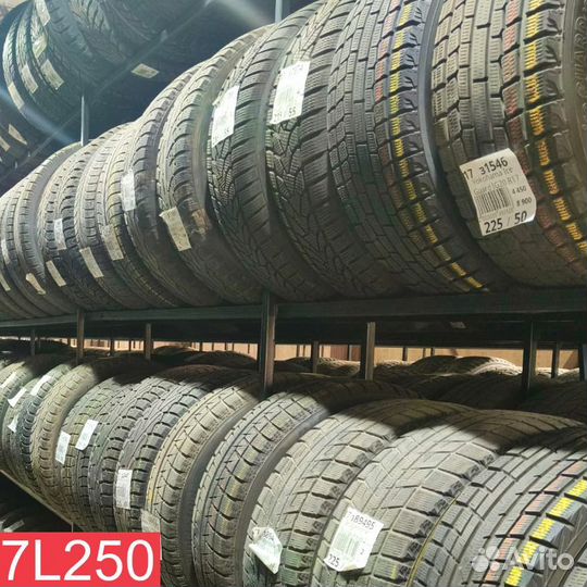 Kumho Solus TA21 215/55 R17 90M