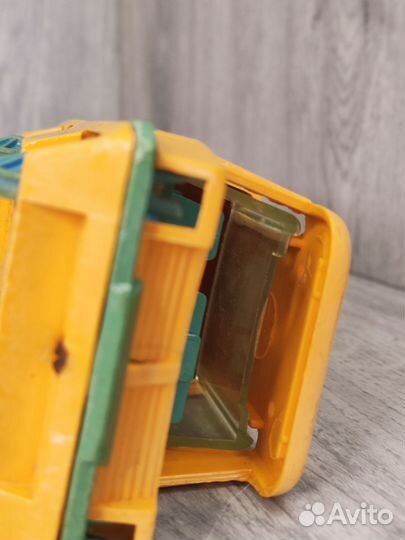 Игрушка автобус кзыл-ту