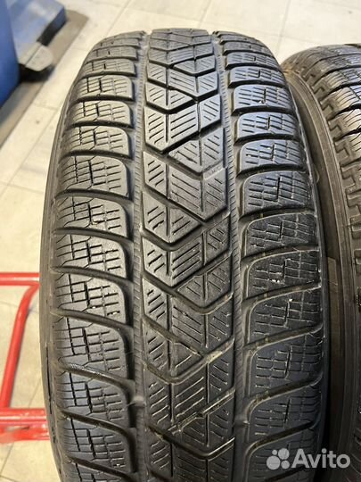 Pirelli Scorpion Winter 215/65 R16