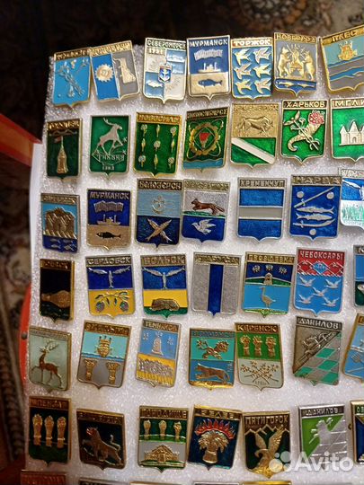 Значки гербы городов