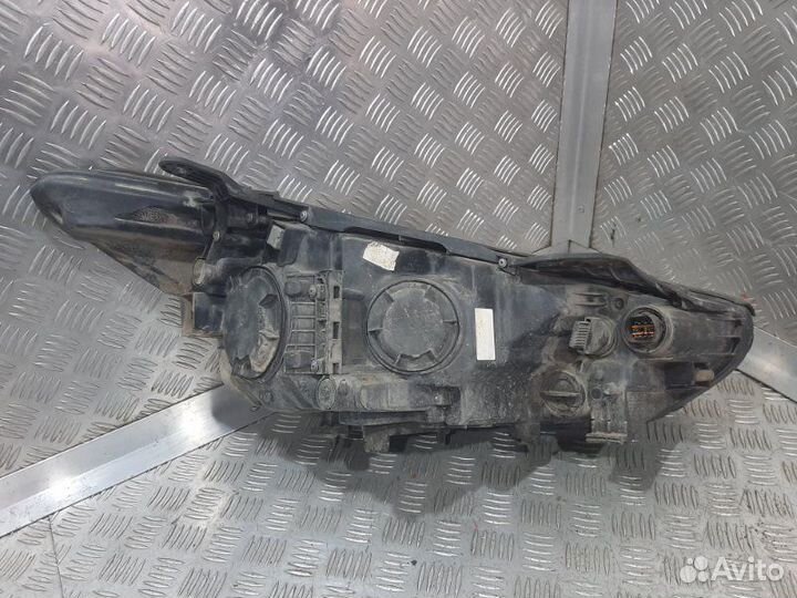 Фара левая Hyundai Santa Fe DM