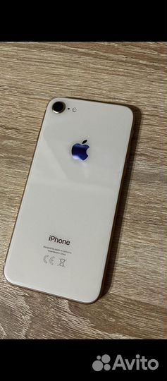 Телефон iPhone 8 64 gb