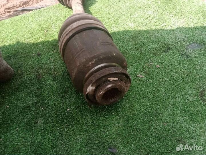 Привод передний правый Kia Sorento 1 3.5 V6 G6CU