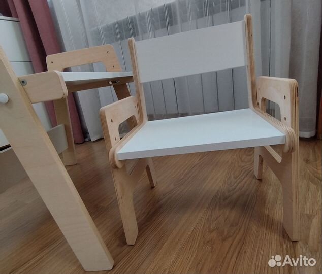 Детский стул и стол