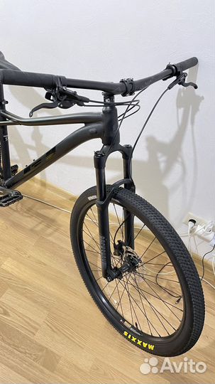 Велосипед gt avalanche expert 2021 бескамерка