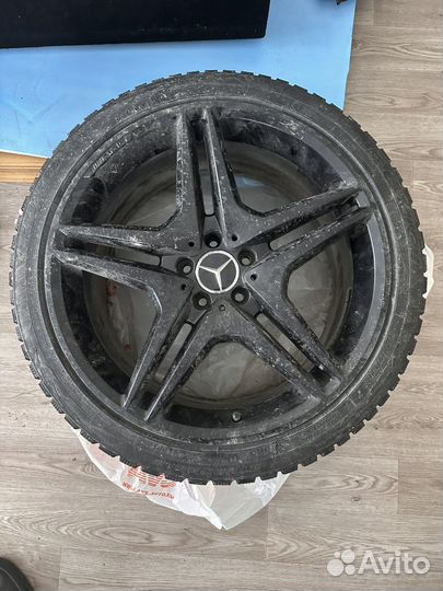 Диски разноширокие amg r20