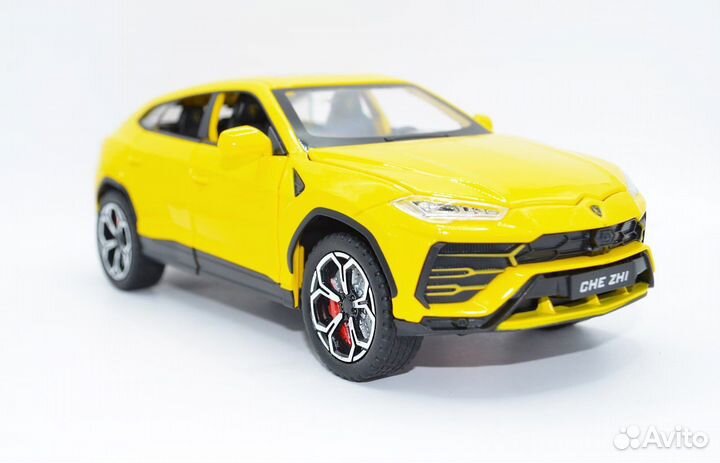 Модель автомобиля Lamborghini Urus