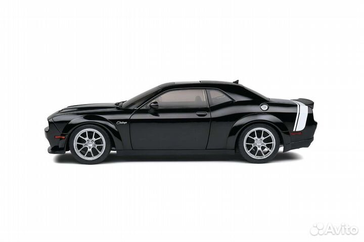 Dodge Challenger SRT Hellcat 2023 Solido 1:18