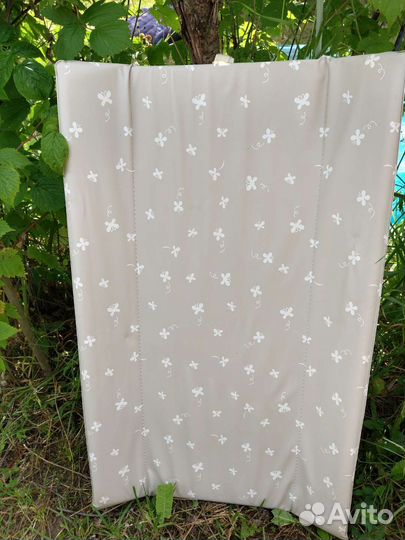 Пеленальная доска на комод