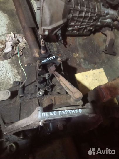 Пежо партнёр коробка