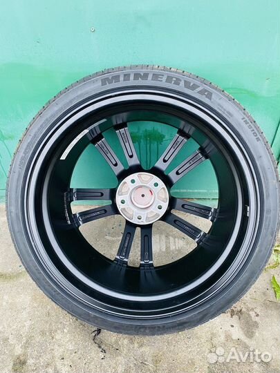 Новые колеса R20 в сборе