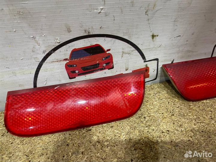 Катафот заднего бампера (штука) Ford Fusion