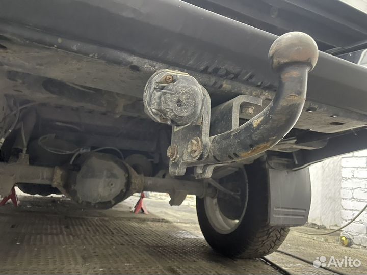 Фаркоп Volkswagen amarok