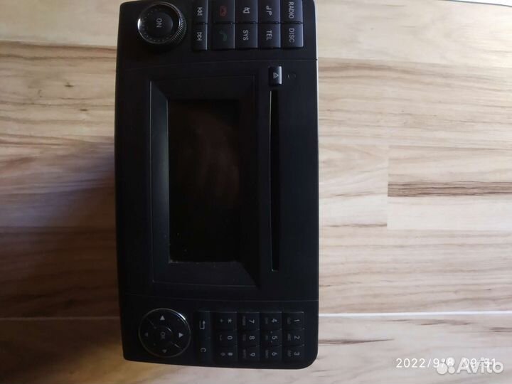 Штатная автомагнитола Mercedes Benz