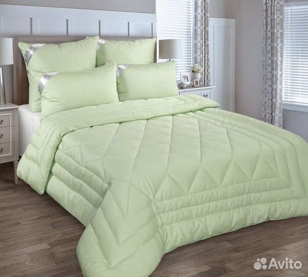 Одеяла стёганые много