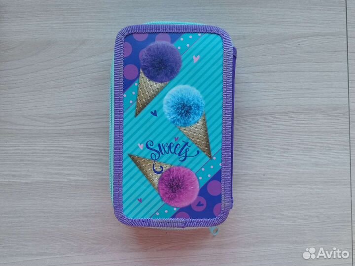 Пенал школьный